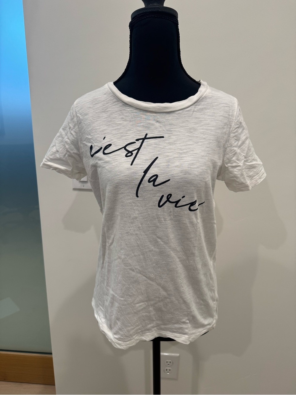 "C'est la vie" Graphic Tee